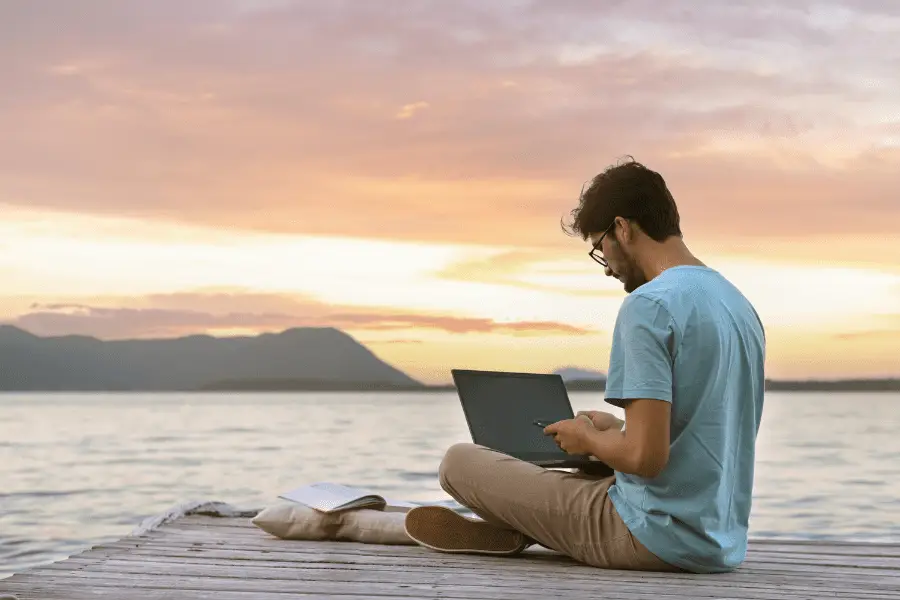 Remote workers and digital nomads considering a move to Spain